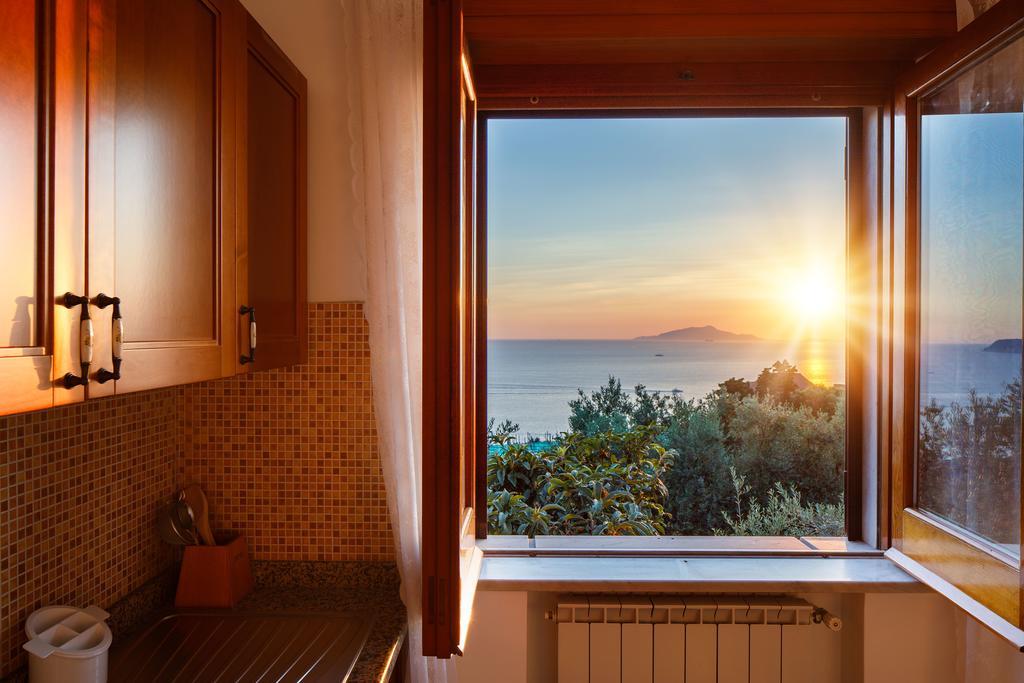 Il Nido Del Gabbiano Apartment Massa Lubrense Exterior photo